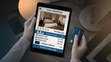 Hotel Check In Time and Contactless Check In: Complete Guide